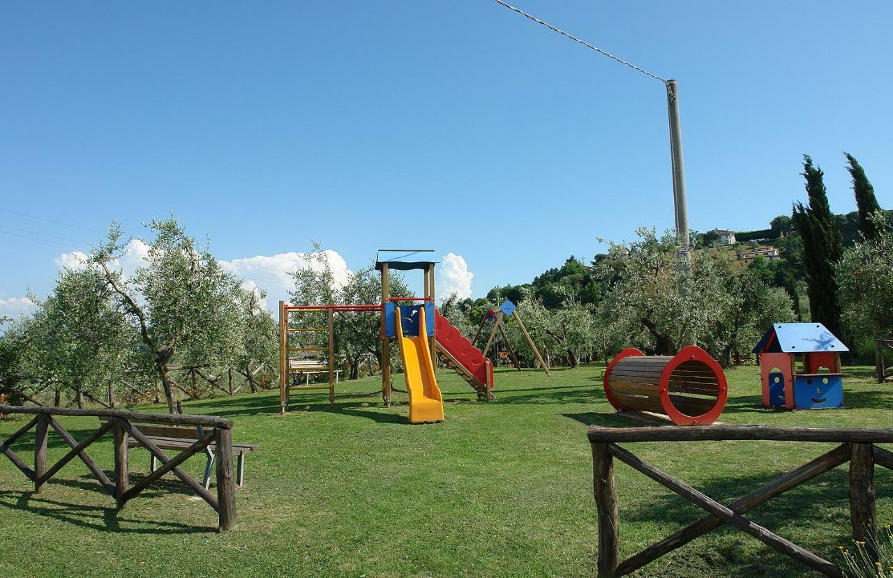 Pie Di Costa Apartment Montaione Luaran gambar