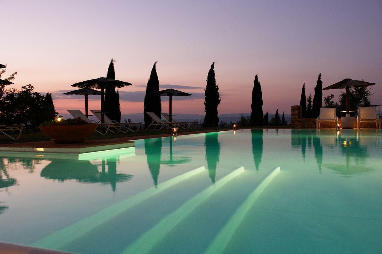 Pie Di Costa Apartment Montaione Luaran gambar