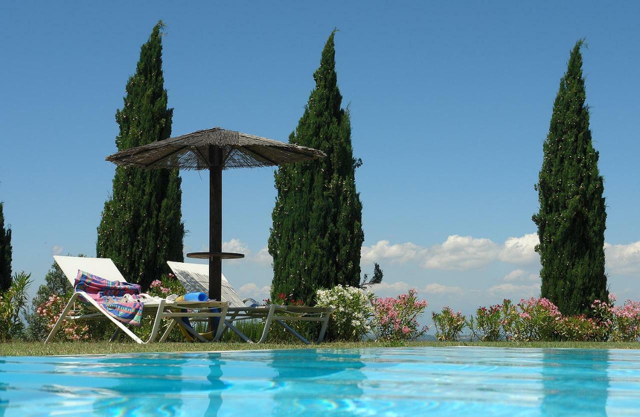 Pie Di Costa Apartment Montaione Luaran gambar